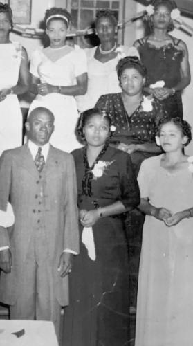 mount_olive_baptist_church_-_christmas_party_late_1940