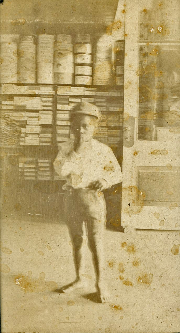 african-american_child_inside_rogers-mcknight_store